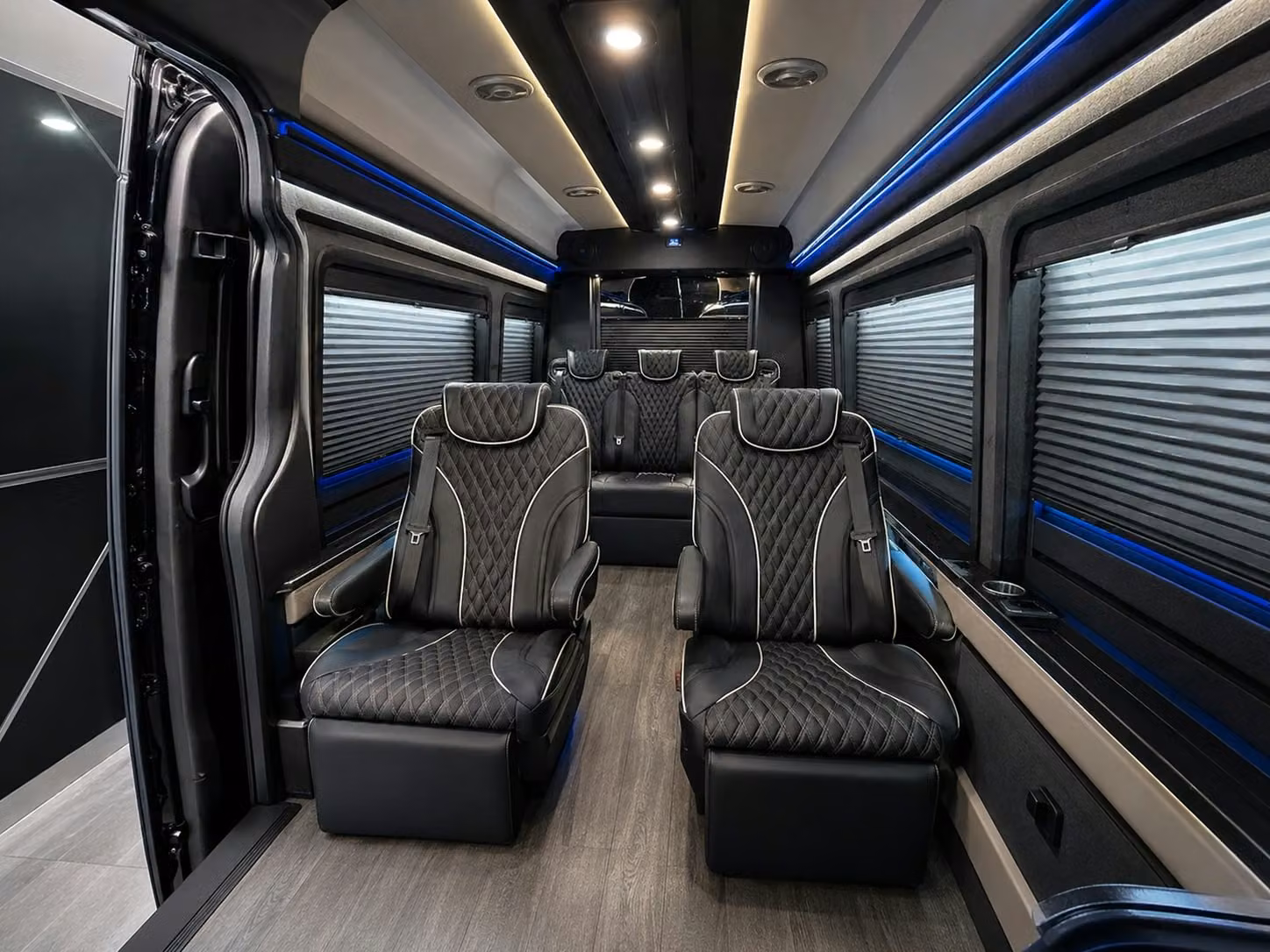 busrentaljerseycity com makes hotel to airport shuttle service in jersey city effortless for large groups